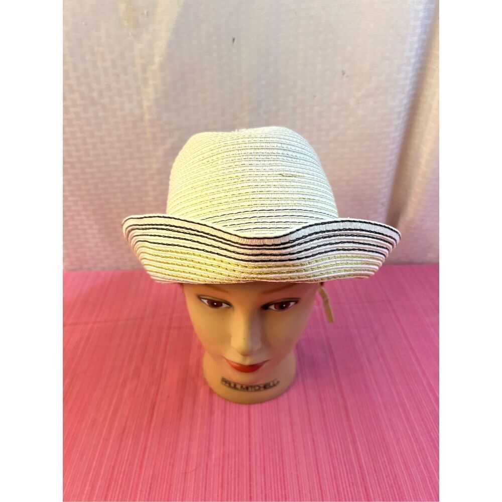 Tommy Bahama 90 % Paper Hat Gold Thread